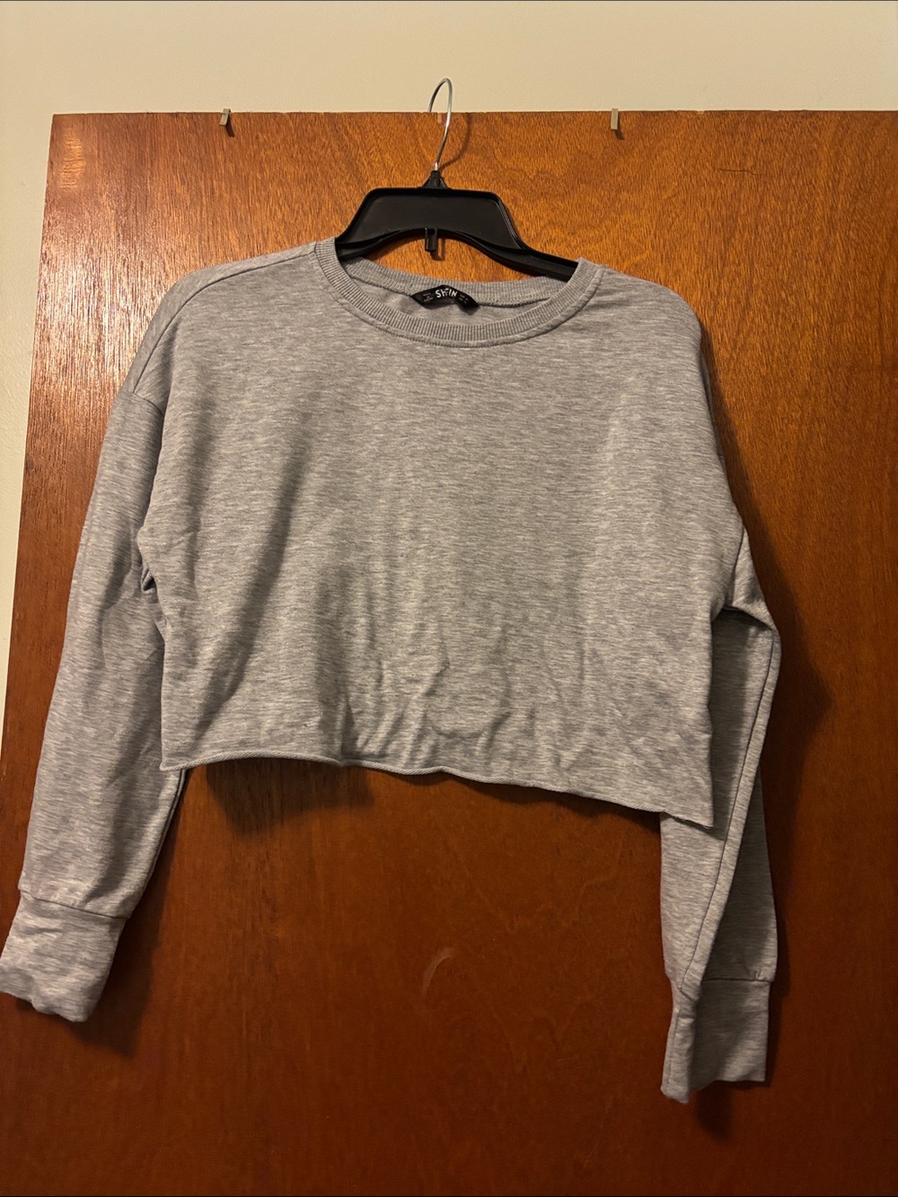 SHEIN Light Gray Cropped Crewneck Sweatshirt